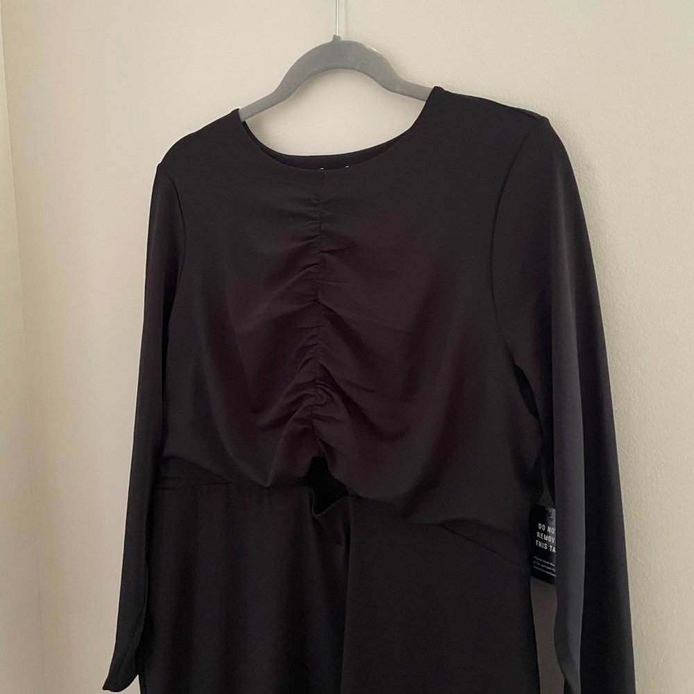 Express Versatile Bodycon Cutout Rouched Dress - Picture 3 of 6